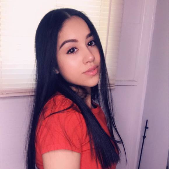 Meet your Posher, Dayleth - Picture 1 of 1